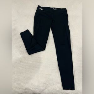 Under Armour cold gear leggings size medium